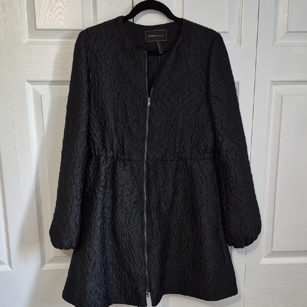 BCBGMAXAZRIA JACKET/COAT, DRESS, Black, Oversized Sm. Casual To Dressy.
